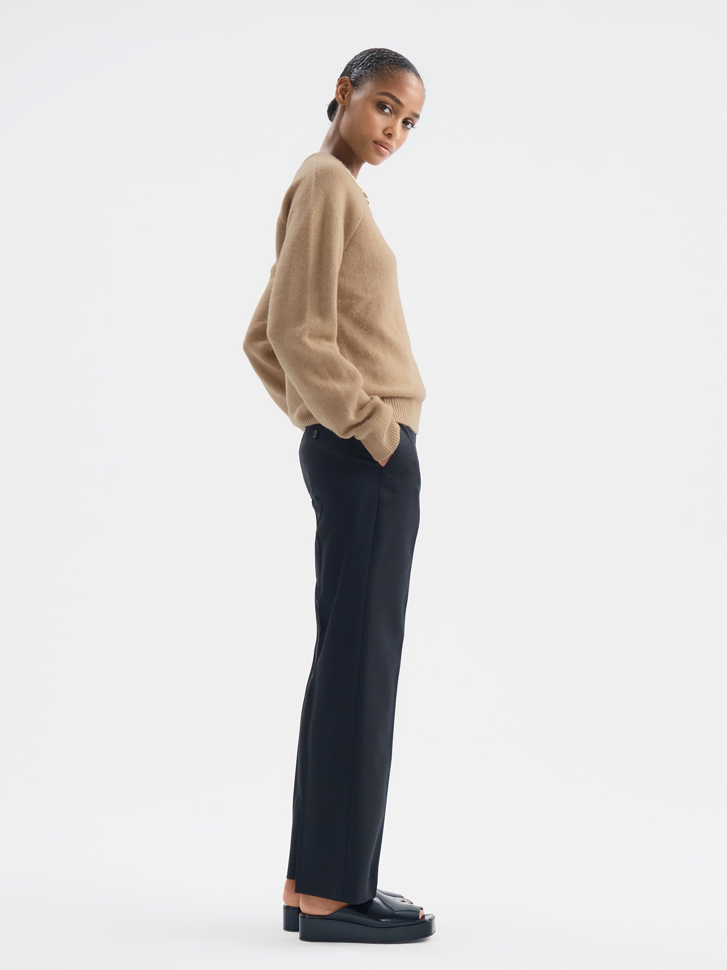 Elara Sweater in Cashmere - AFLALO