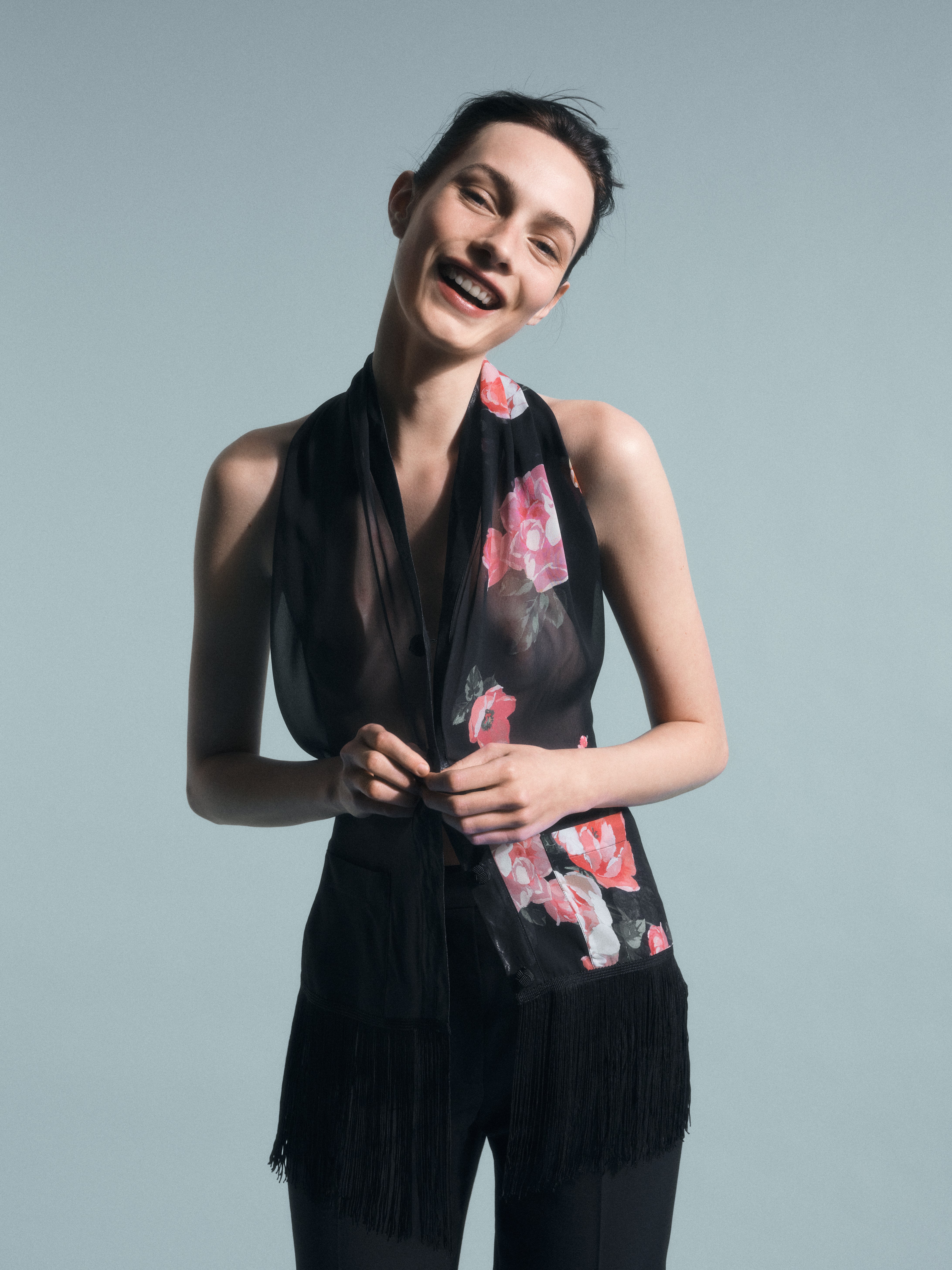AFLALO Alere Top in Silk – Bonica Rose - Campaign Model Front