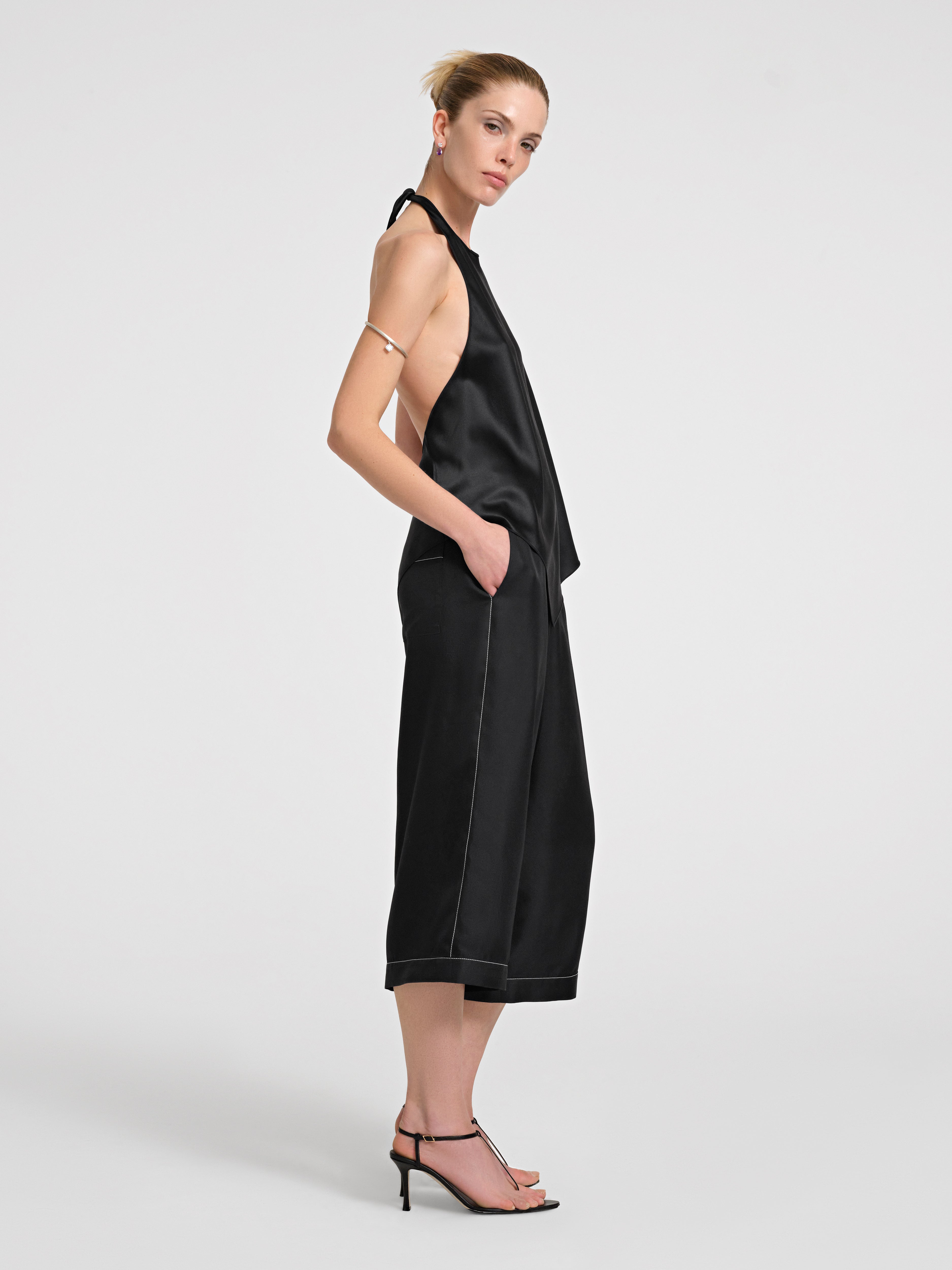 Auvira Top in Silk