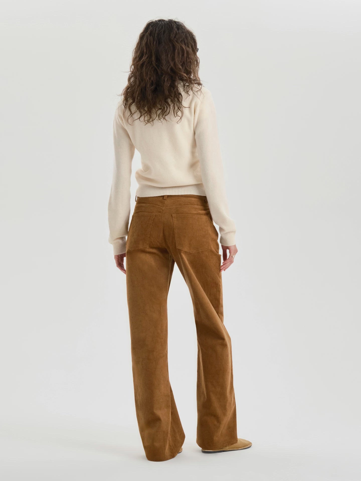 Velin Sweater in Cashmere - AFLALO