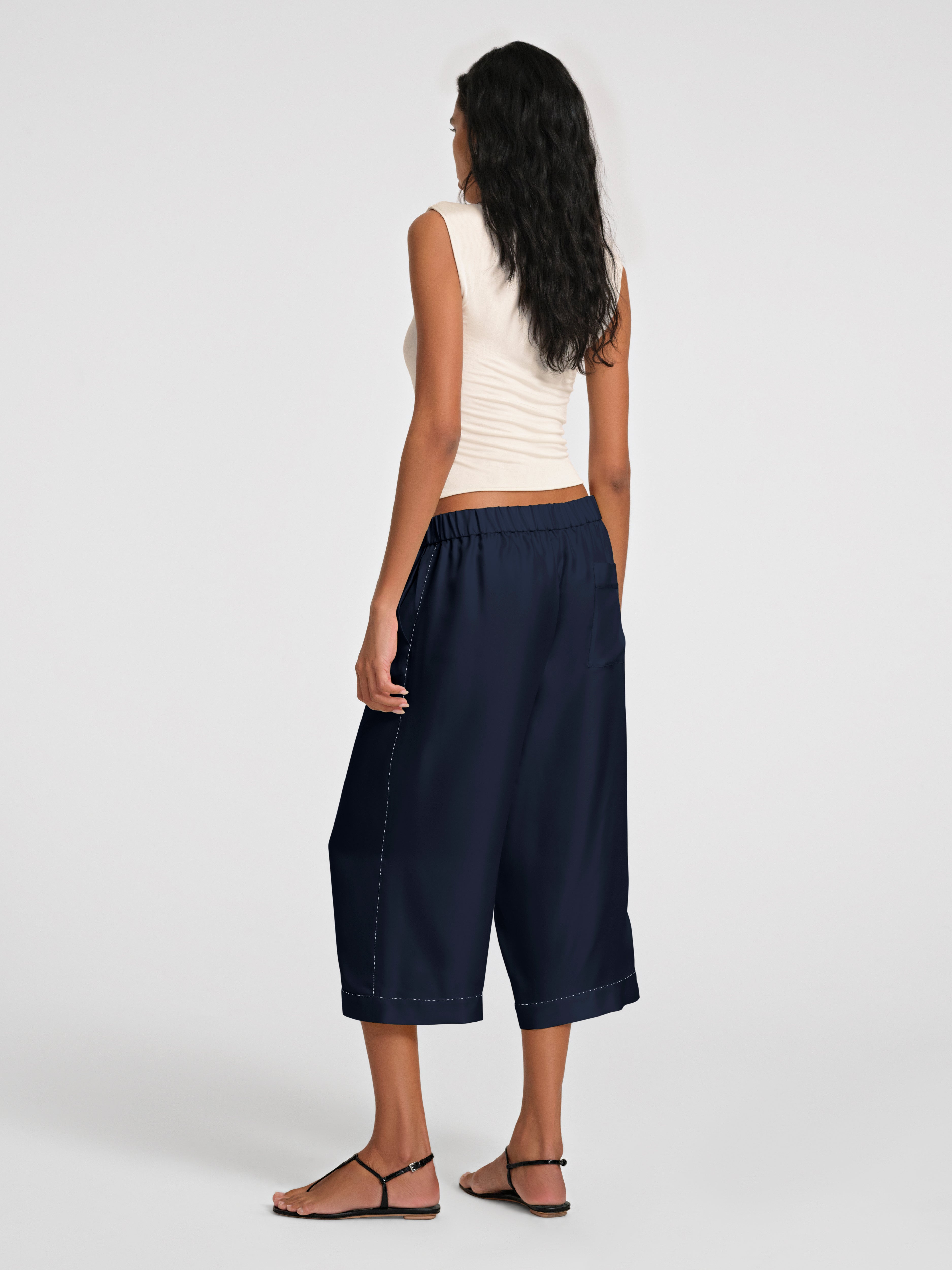 Sanler Short in Silk