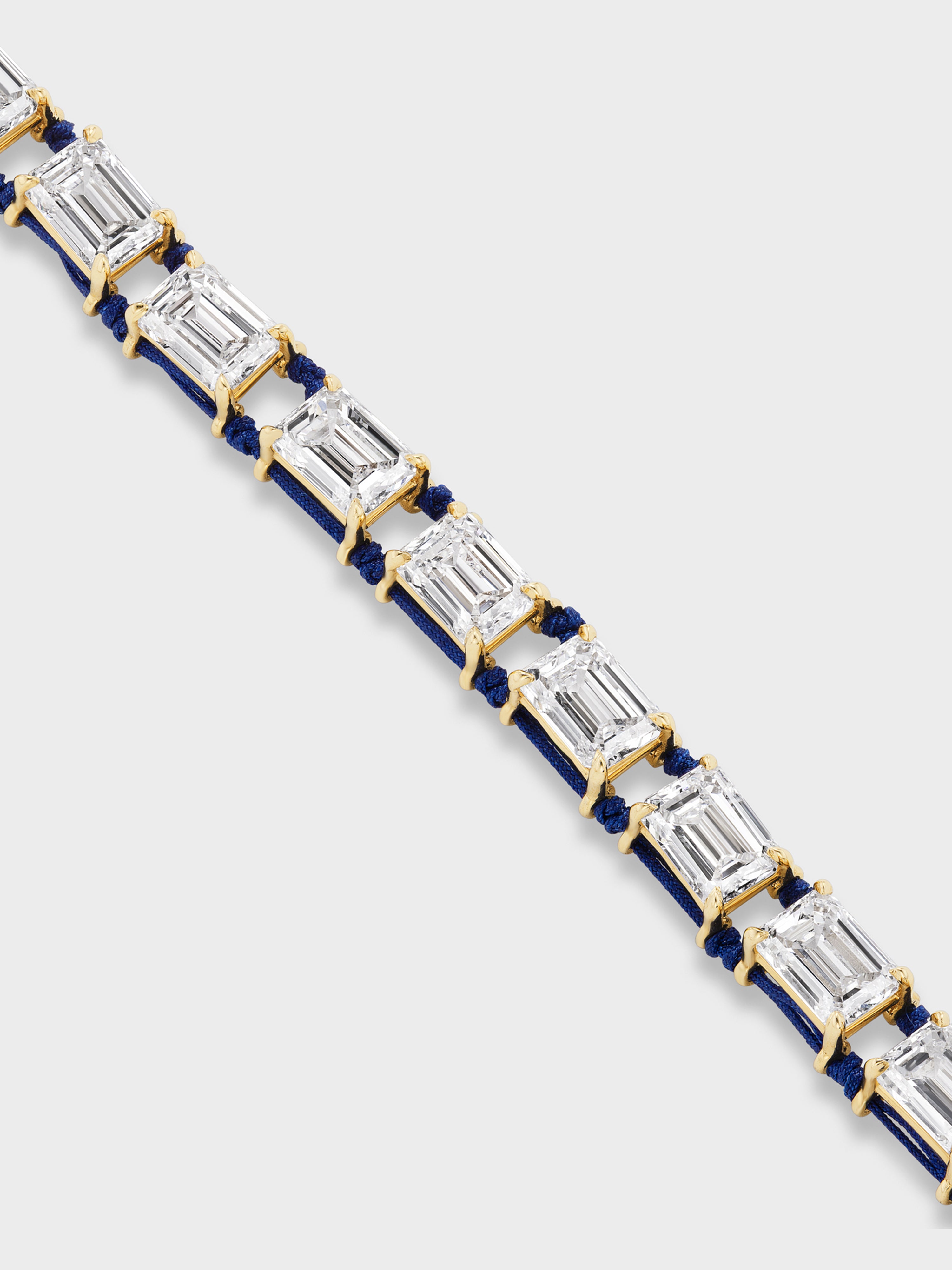 Racquet String in Prussian Blue