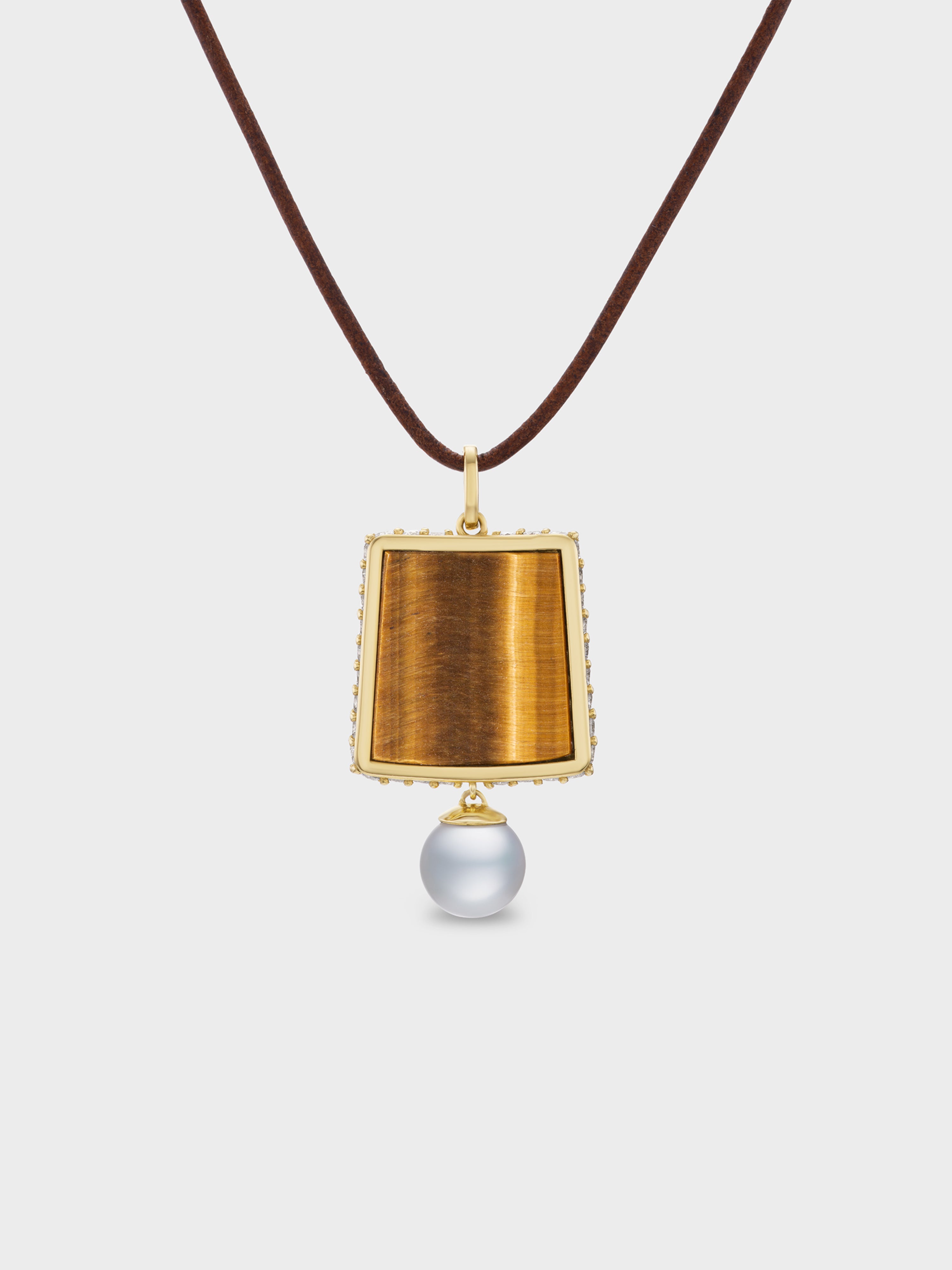 Lone Tile Pendant Necklace in Gold