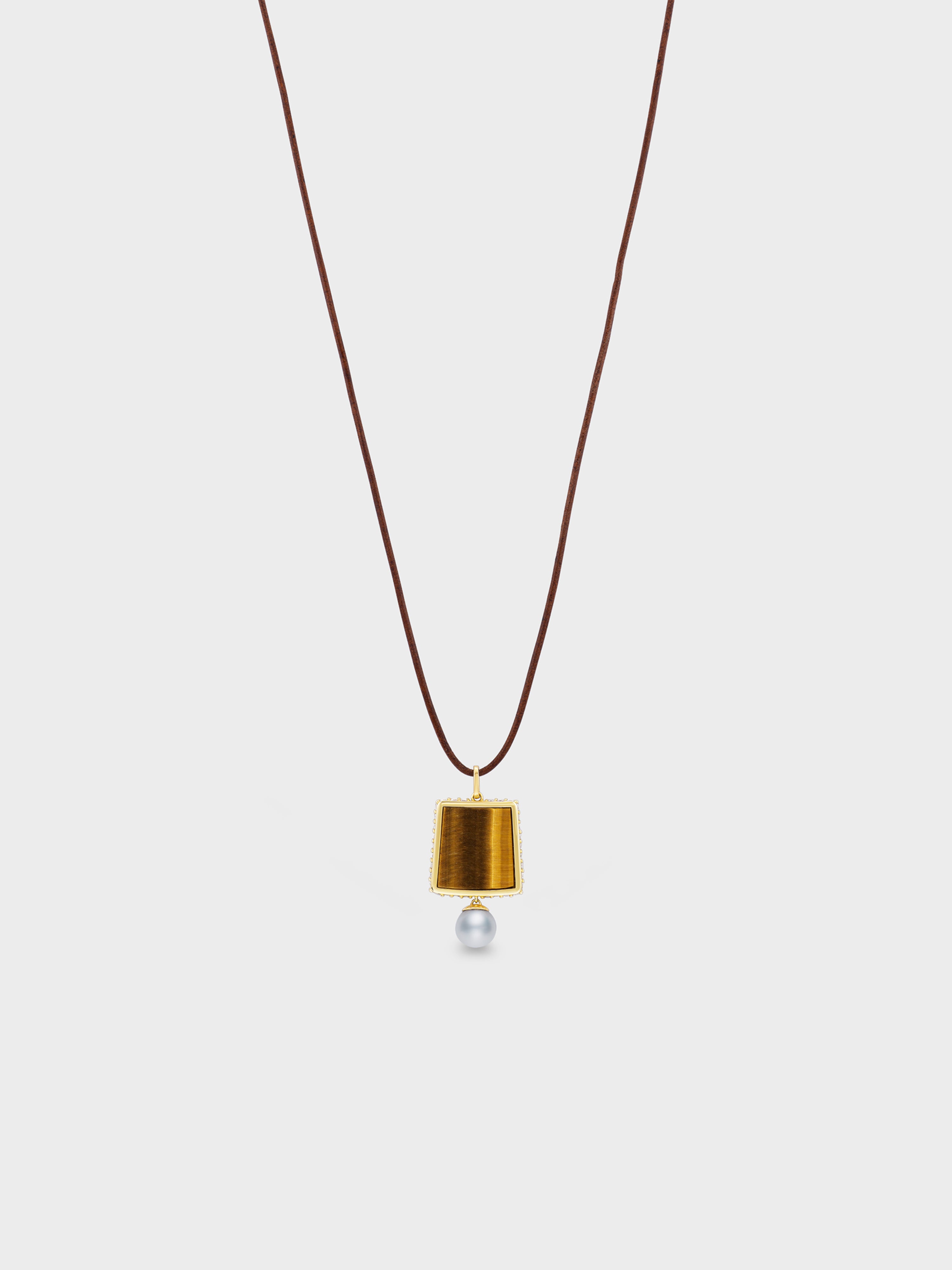 Lone Tile Pendant Necklace in Gold